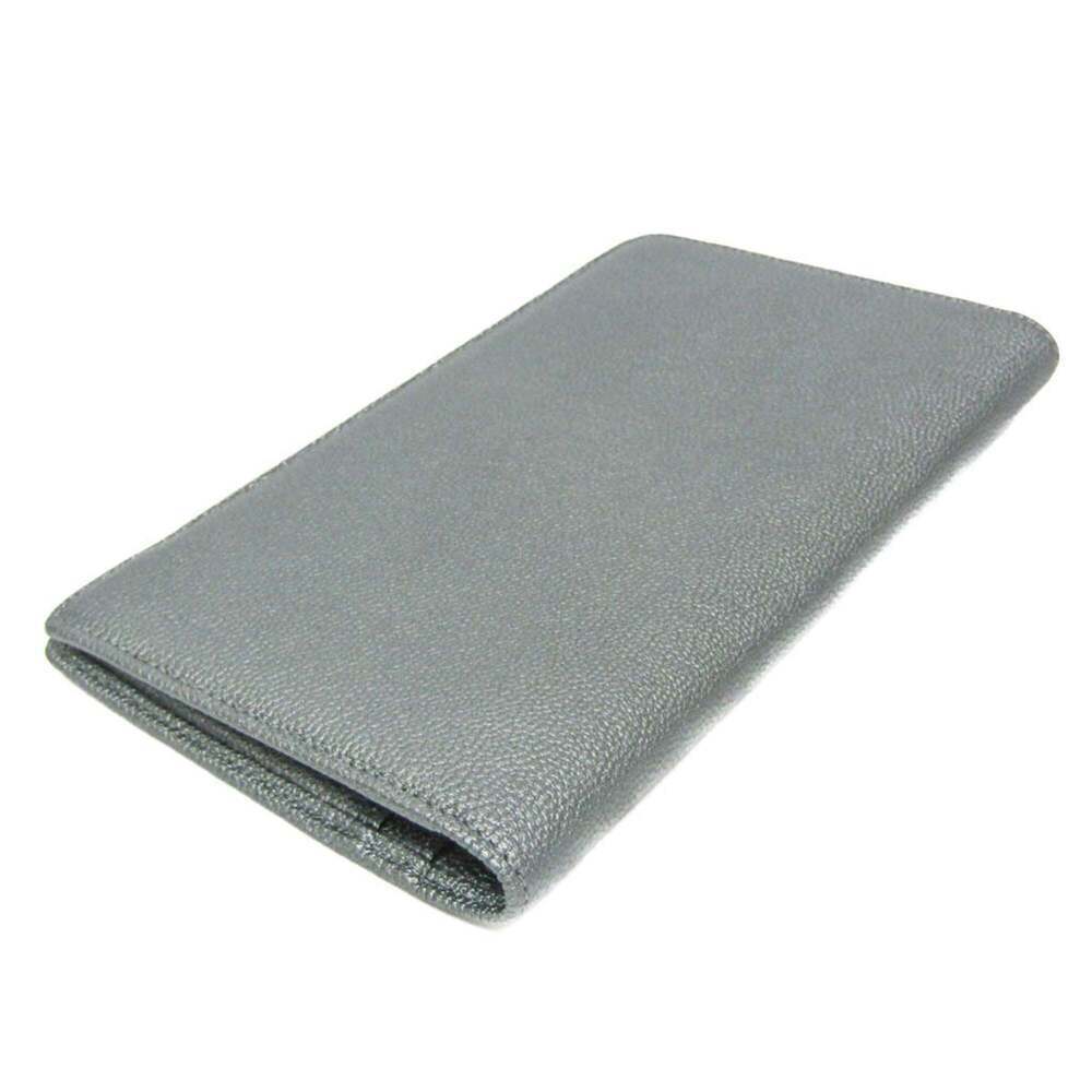 CHANEL Silver Leather Wallet - Picture 2 of 12